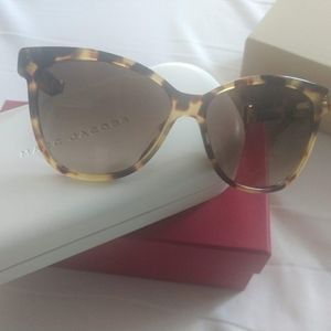 Women sunglasses